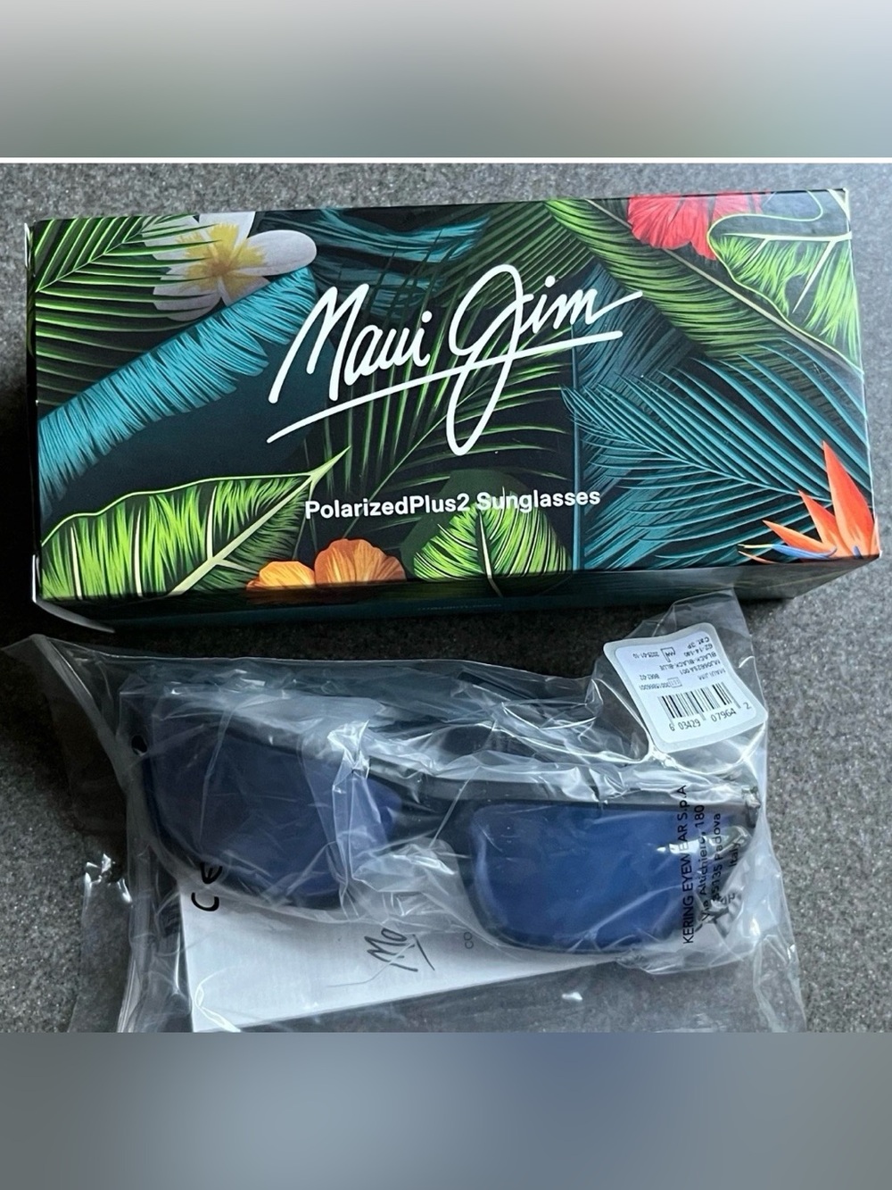 BNIB MAUI JIM POLARIZED UILA Sunglasses Matte Black with Blue Hawaii Lenses